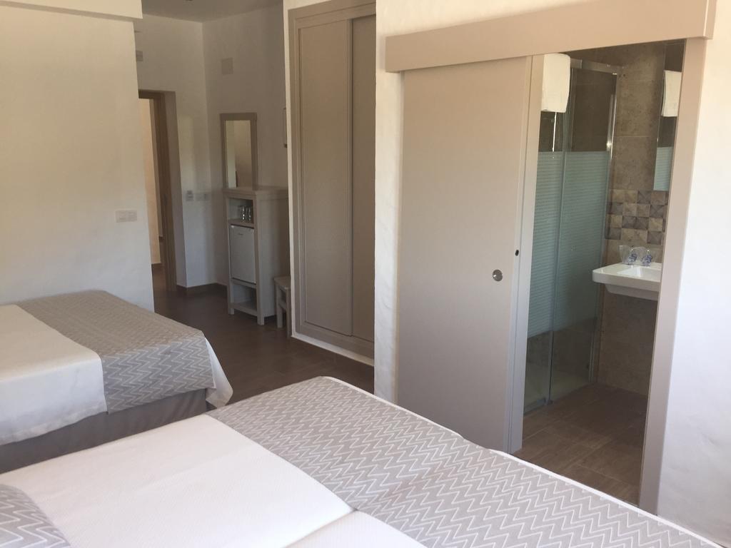 Hotel Almadrabeta Захара де лос Атунес Екстериор снимка